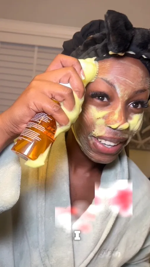 Still from the Sugarbaby — Glow Wash video